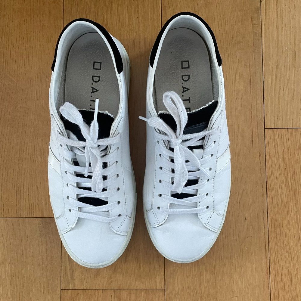 D.A.T.E. Womens Sneakers